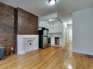 350 W 47th St #3CC, New York, NY 10036