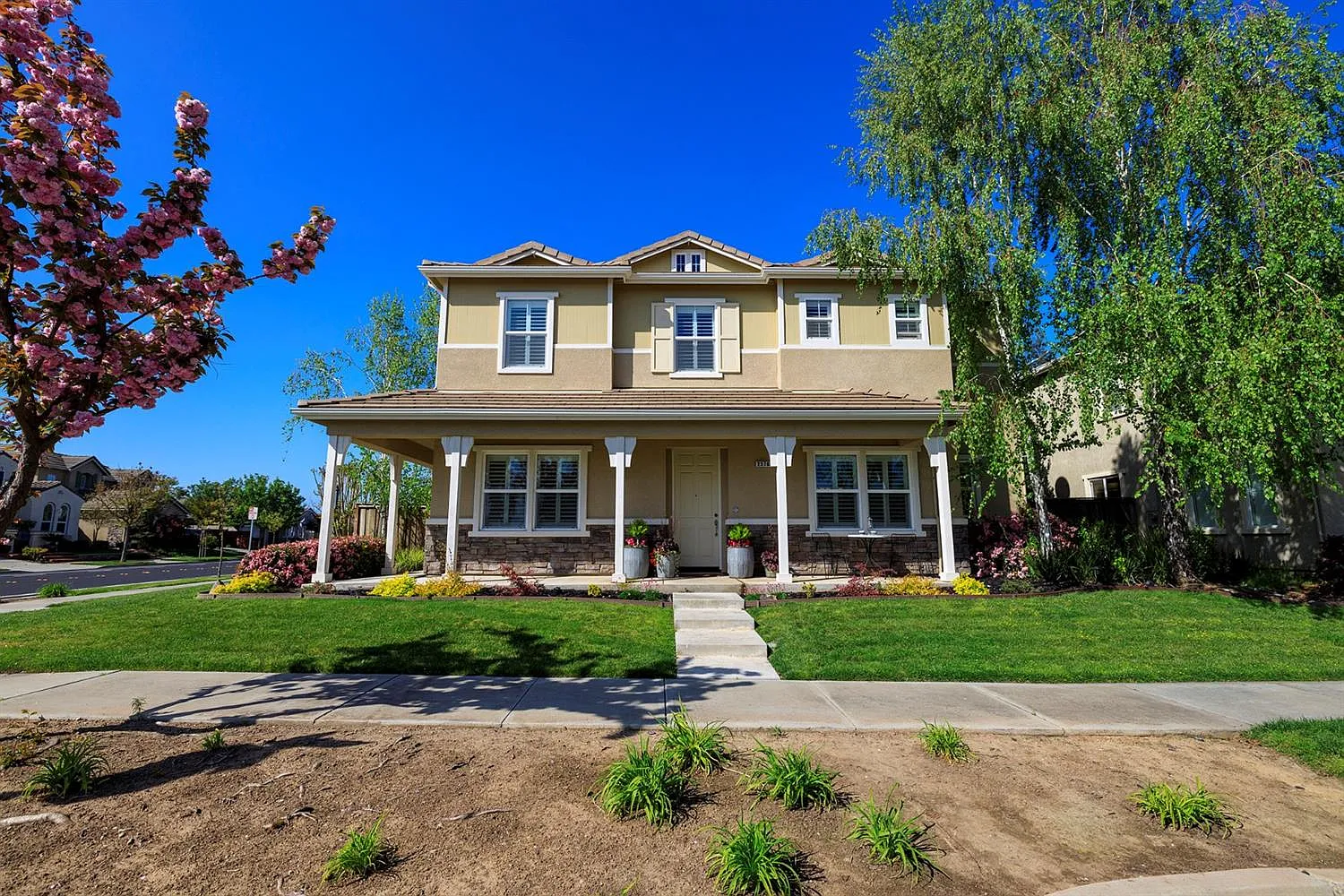 2378 Tori Way photo 1