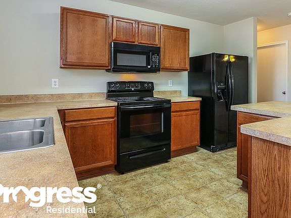 4th image of 224 Allenwood Dr