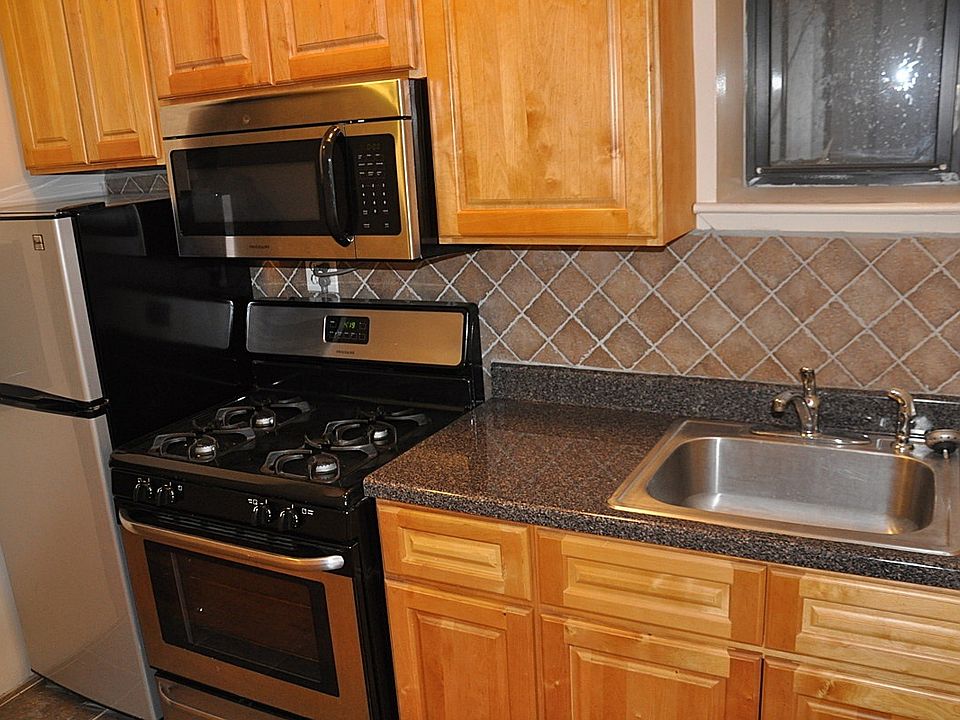 1st image of 41 Underhill Ave #Fl1