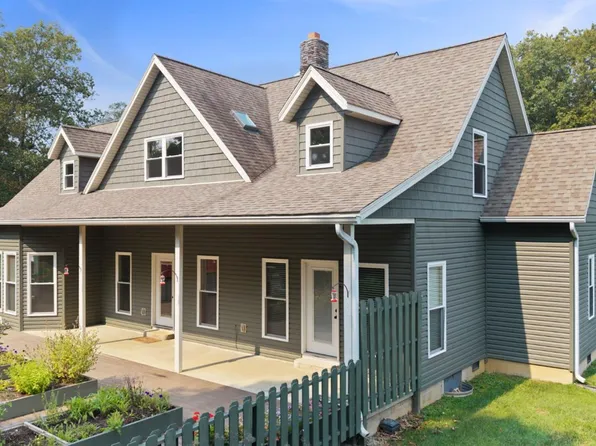 421 Shaker Run Rd, Peebles, OH 45660