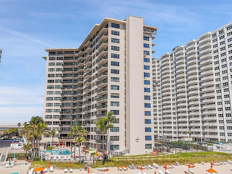 3800 Galt Ocean Dr #404 — Photo 24