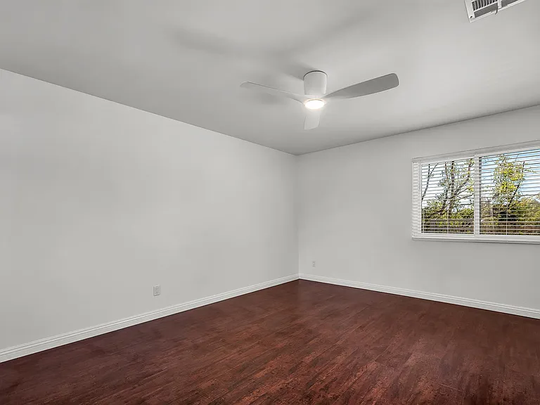 2655 Calle Abedul — Photo 16