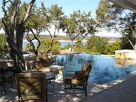 Home for Sale in Lakeway, Texas $685,000