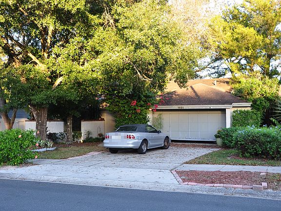 4th image of 1651 Avalon Blvd