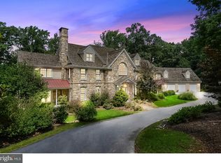 6 Douglas Ln, Chester Springs, PA 19425