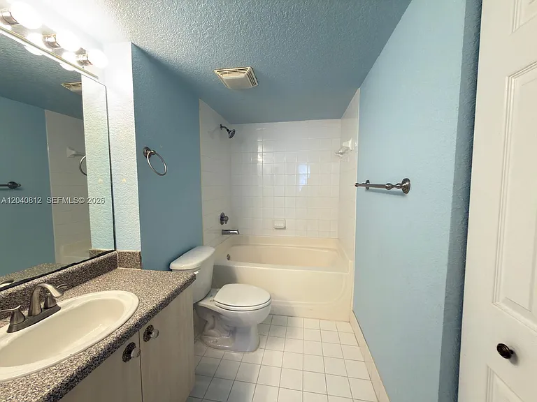 1801 N Flagler Dr #634 — Photo 29