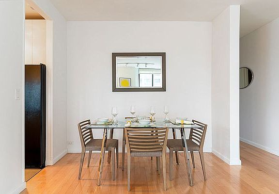 5th image of 210 E 65th St APT 11C
