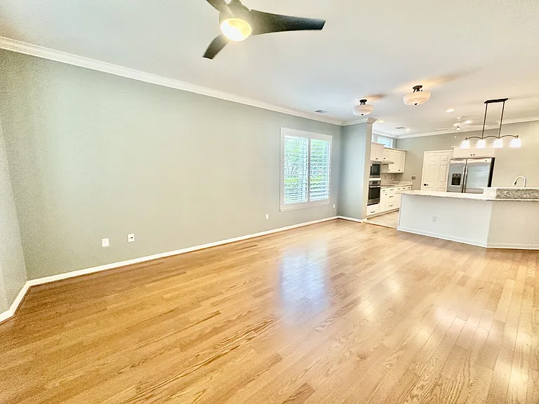 30 Raymond Rd — Photo 17