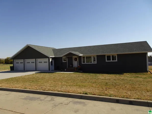 280 Heritage Park Rd, Primghar, IA 51245