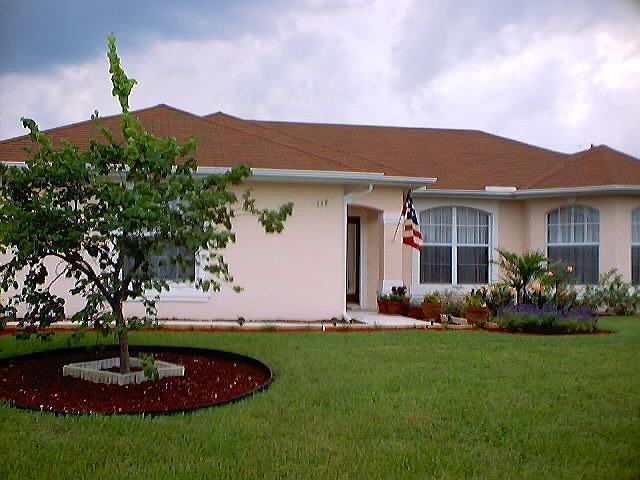 2nd image of 117 SW North Danville Cir
