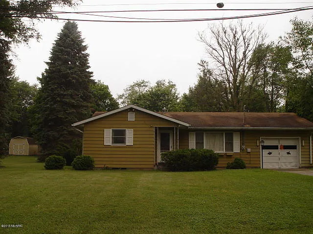 302 Michigan Ave photo 1