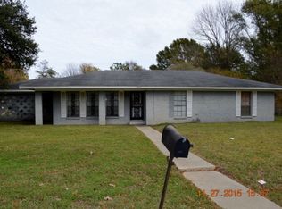 1056 S Colorado St, Greenville, MS 38703