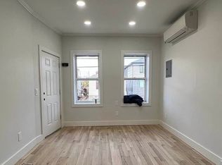 42 Southgate Ct #2B, Brooklyn, NY 11223