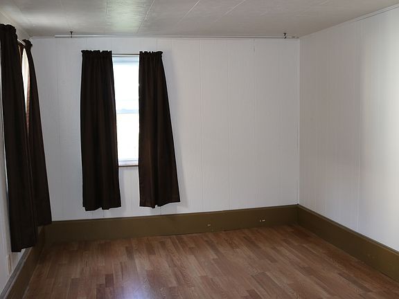 Master BedRoom (larger of the 2)