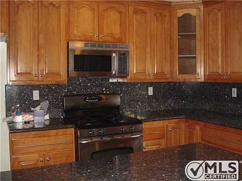 3rd image of 11396 Westonhill Dr