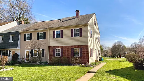 204 Brecknock Ter Photo 1