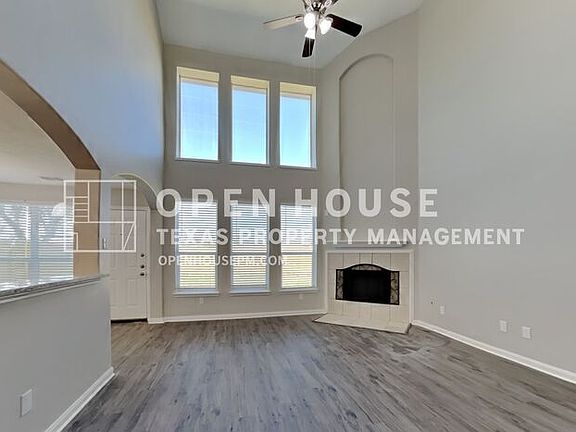 3rd image of 21502 Wellsford Glen Dr