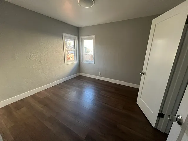 3613 Barrett Ave — Photo 6