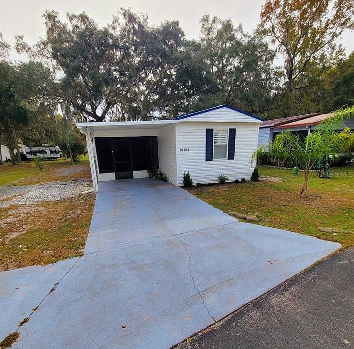 1st image of 10434 Watts Ave