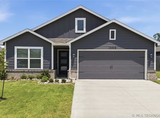 13209 E 125th St, Collinsville, OK 74021