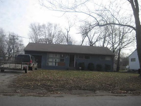 4th image of 11329 Sycamore Ter