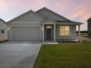 502 Pearl Ave, Grandview, WA 98930