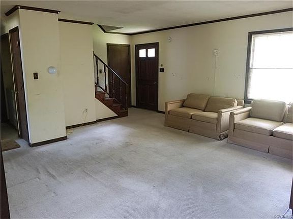 3rd image of 3109 Black Creek Dr