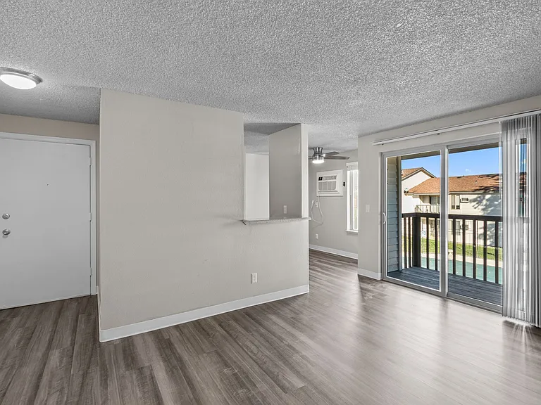 Parc 48 Apartments — Photo 15