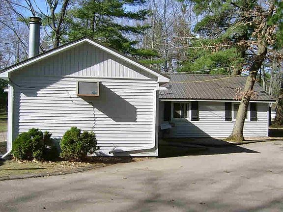 Home with circle drive