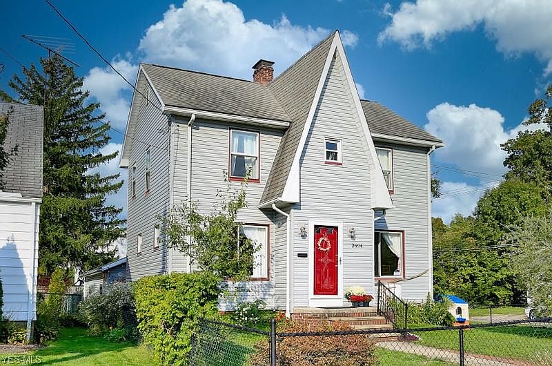 1st image of 2694 Fairview Pl