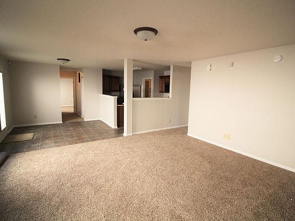 5th image of 2799 Brewster Ln