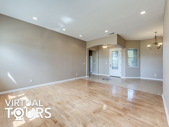 5th image of 2543 1st St