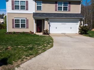 299 Rosemary Dr, Burlington, NC 27215