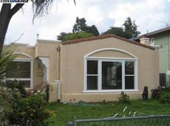 5th image of 679 Broadmoor Blvd