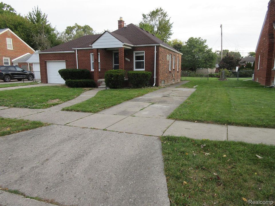1st image of 20657 Roscommon St