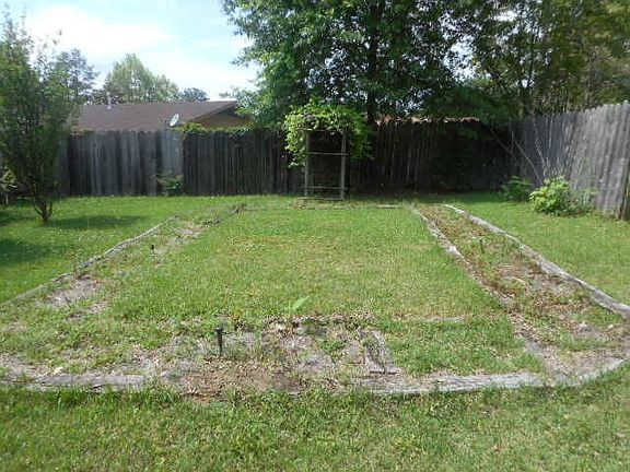 5th image of 125 Melwood Dr