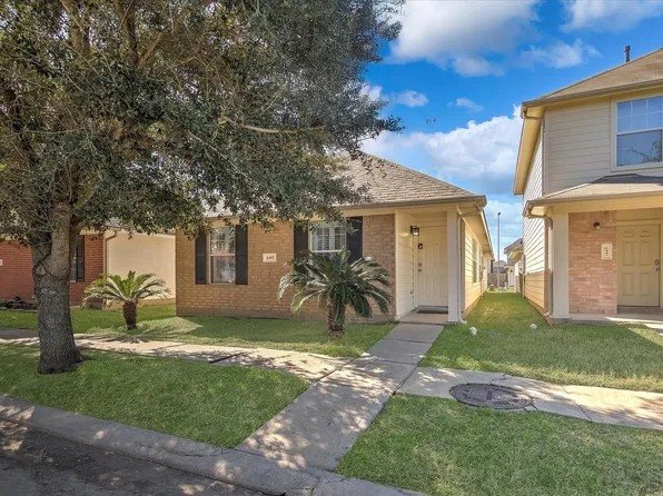 6445 Mountain Pines Ln, Katy, TX 77449