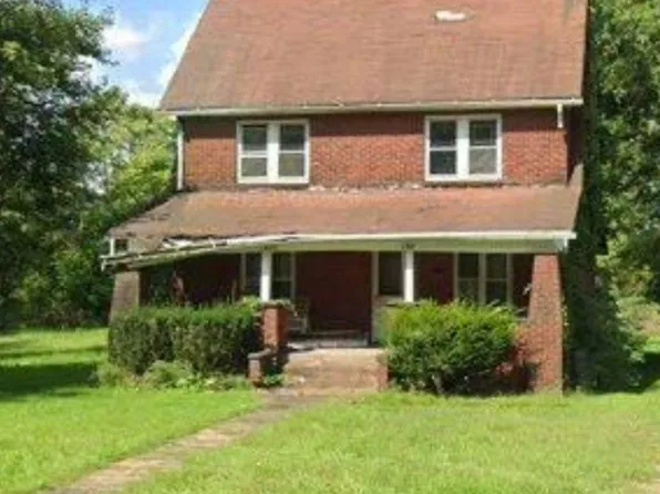 130 Early Rd, Youngstown, OH 44505