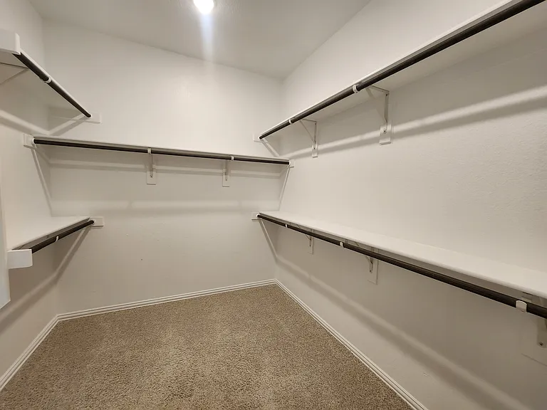 1024 Timber Ridge Dr — Photo 20