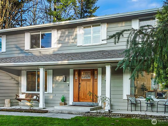 2nd image of 6116 152nd Avenue NE