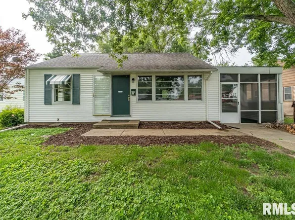 1108 E Wilson Ave, Peoria, IL 61603