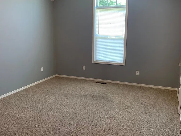422 Stone Creek Rd — Photo 11