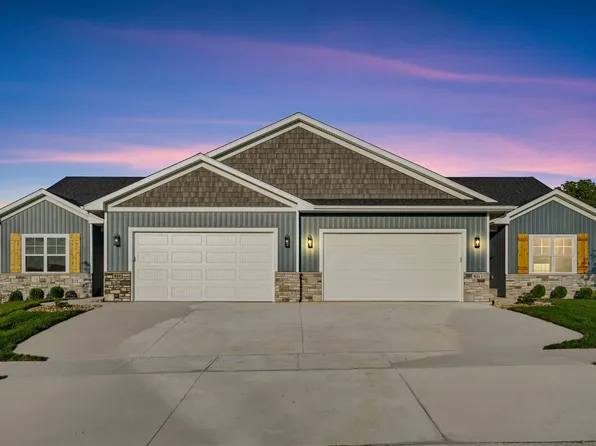 933 Dubs Dr, Iowa City, IA 52246