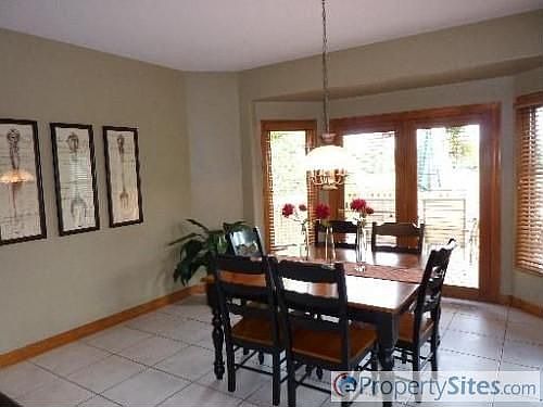 5th image of 2211 Hillsboro Ln