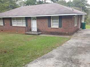4460 Meadow Dr, Forest Park, GA 30297
