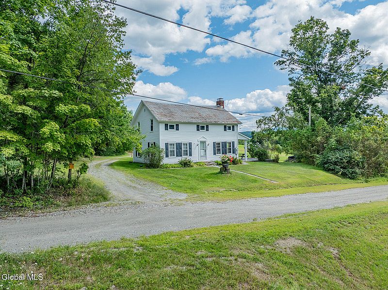 4th image of 217 S Grimes Hill Road