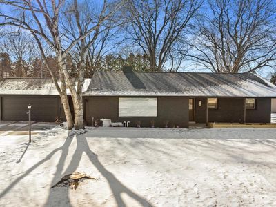 305 Sunny LANE, Thiensville, WI, 53092