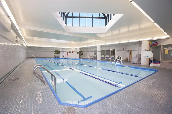 Rented by Compass | media 24