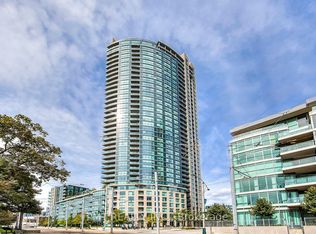 219 Fort York Blvd #3212, Toronto, ON M5V 1B1